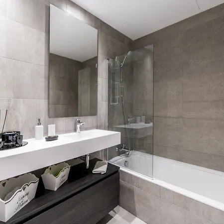 Apartment At Alcazaba Lagoon Estepona
